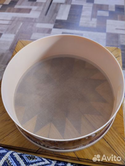 Сито, а делитель для яиц в подарок