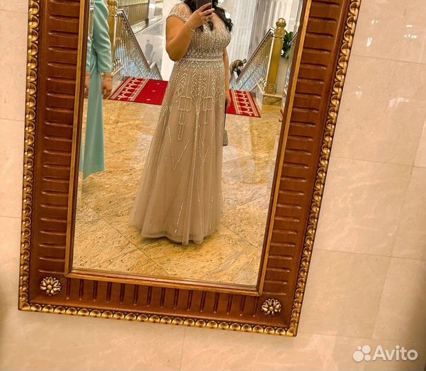 Вечернее платье в пол