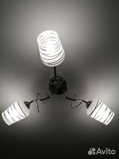 Люстра потолочная новая