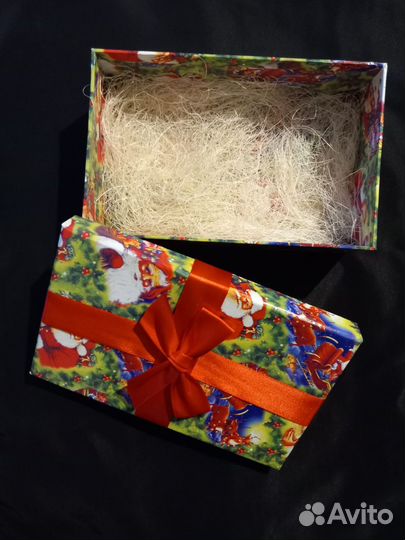 Коробка подарочная