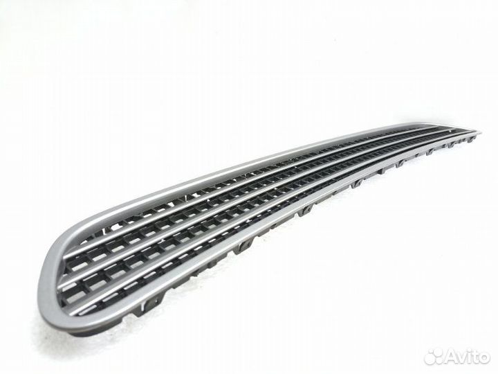 Решетка капота Bmw 7-Series E65