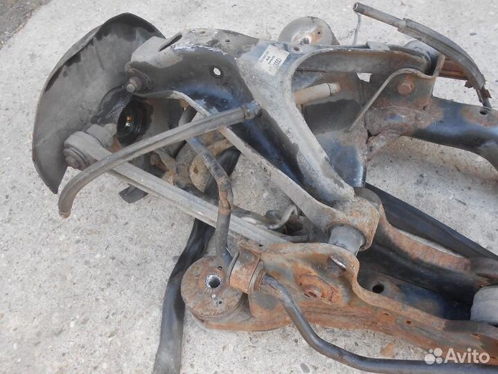 Балка задняя Ауди А6 С5 Аллроад