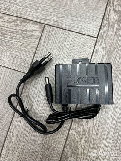 Адаптер питания 12 В, 2000 mA, 5,5 mm