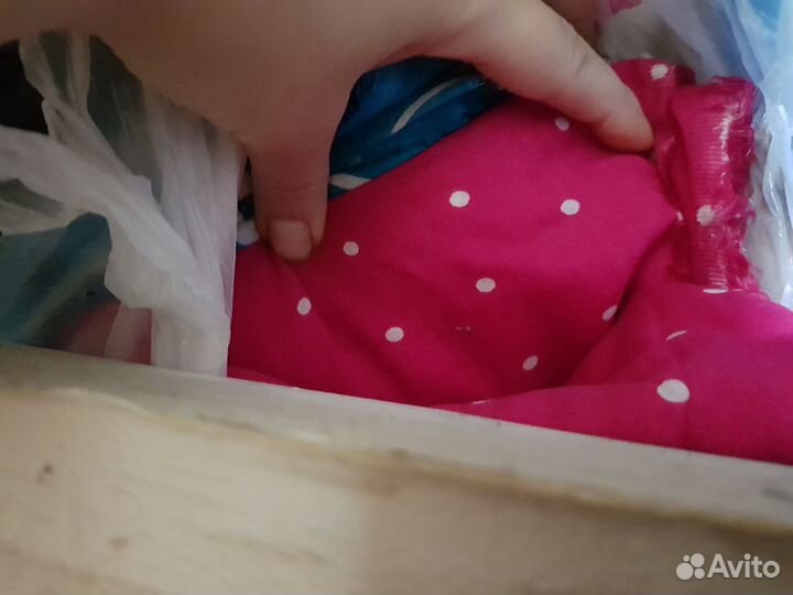 Продам ткани плательные, ситец, шелк, костюмные