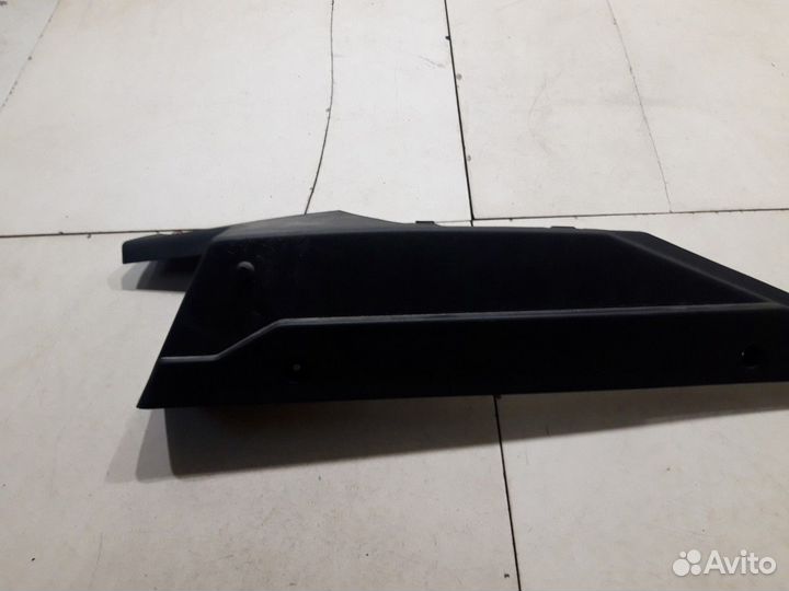 Накладка стойки (задняя правая) (Renault Arkana)