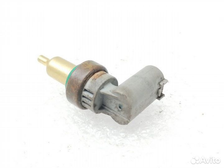 Датчик температуры охлаждающей жидкости