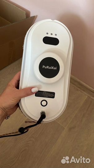 Робот мойщик окон