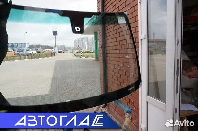 Стекло лобовое Ford Kuga обогрев