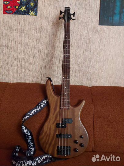 Бас гитара Ibanez GSR200B