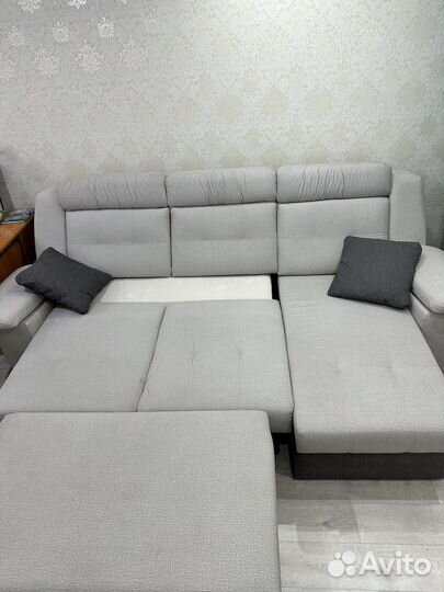 Угловой диван