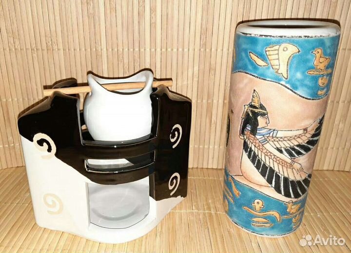 Папирусы, подсвечники, вазы