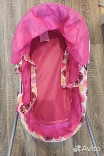 Коляска кукольная