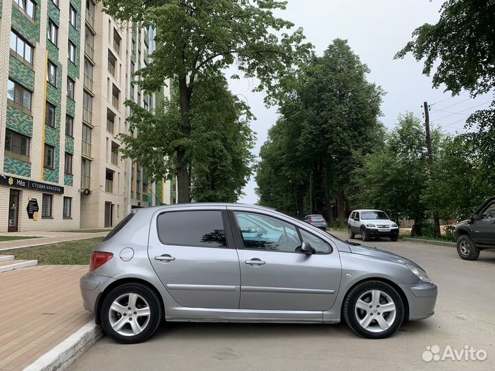 Peugeot 307 2.0 AT, 2004, 197 000 км