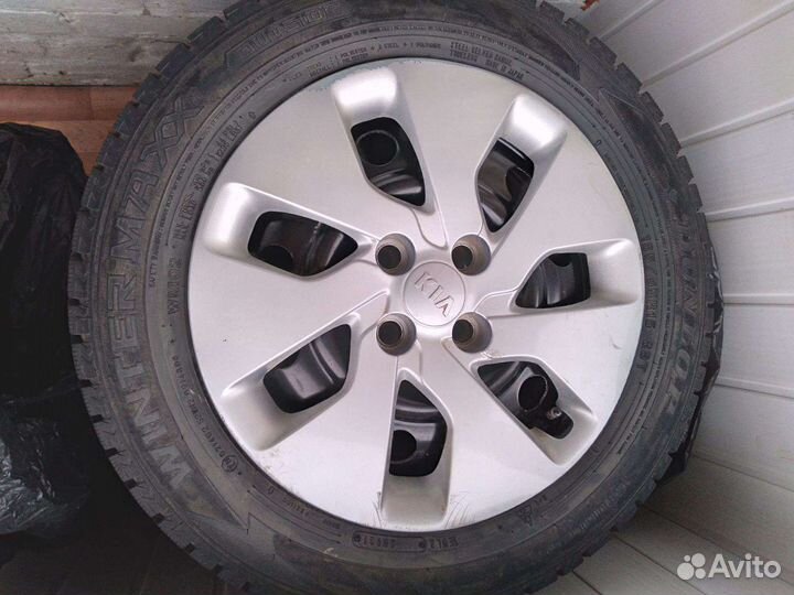 R15 Dunlop Winter Maxx 185/65, PCD 4x114.3 DIA 20