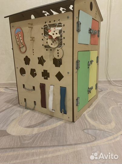 Игрушка Домик