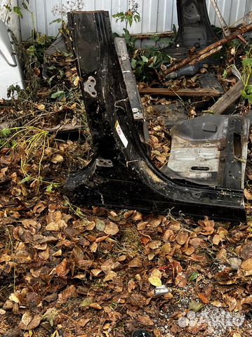 Центральная стойка с порогом, camry 40