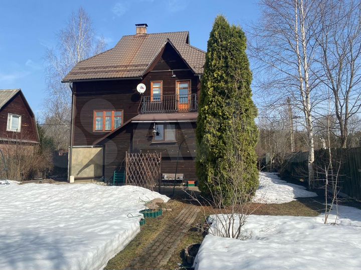 Дом 209 м² на участке 6 сот.