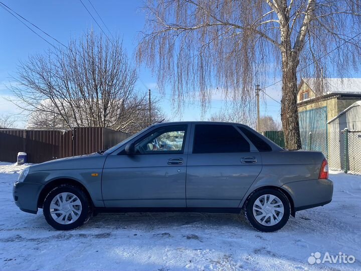 LADA Priora 1.6 МТ, 2012, 252 000 км