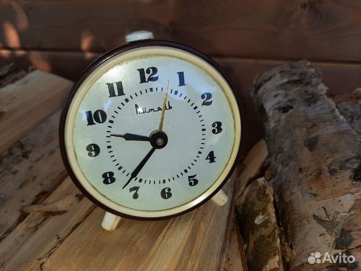 Часы времен СССР