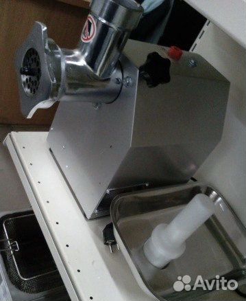 Мясорубка электрическая