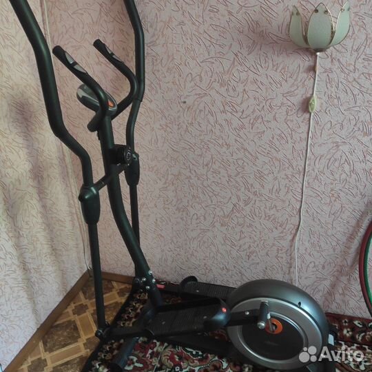 Элипсоидный тренажер