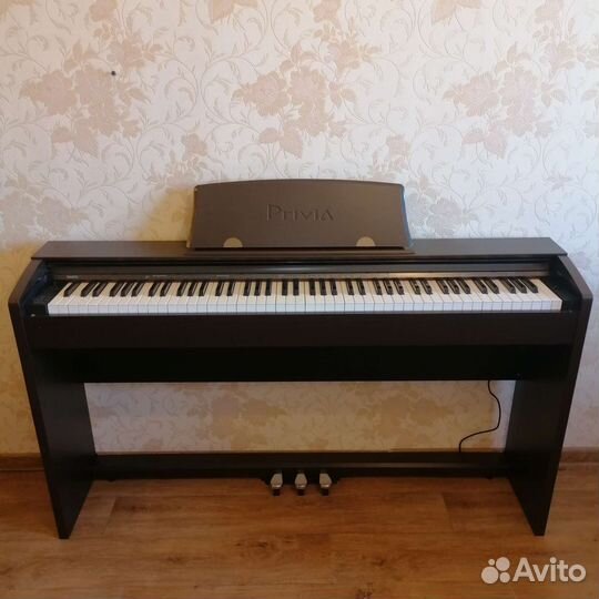 Цифровое пианино Casio Privia