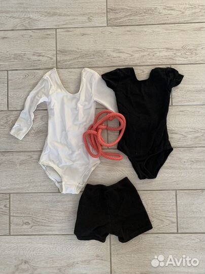 Купальник, скакалка, шорты для гимнастики 98