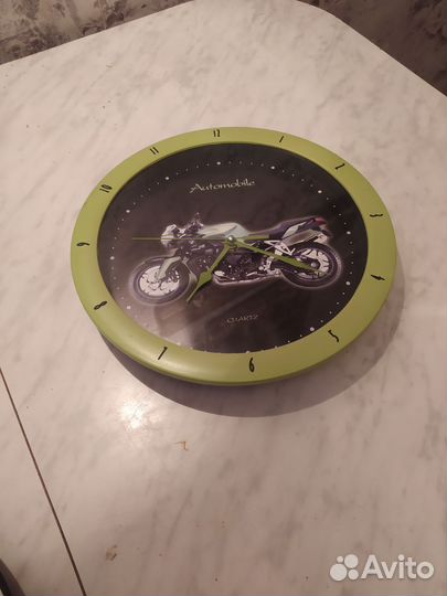 Часы оригинальные рабочие кварцевые