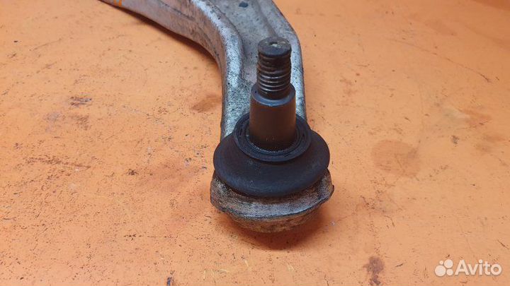 Рычаг подвески нижний передний правый Honda Pilot