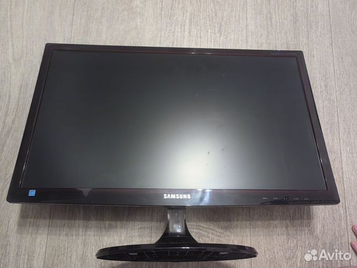 Монитор 24 дюйма Samsung