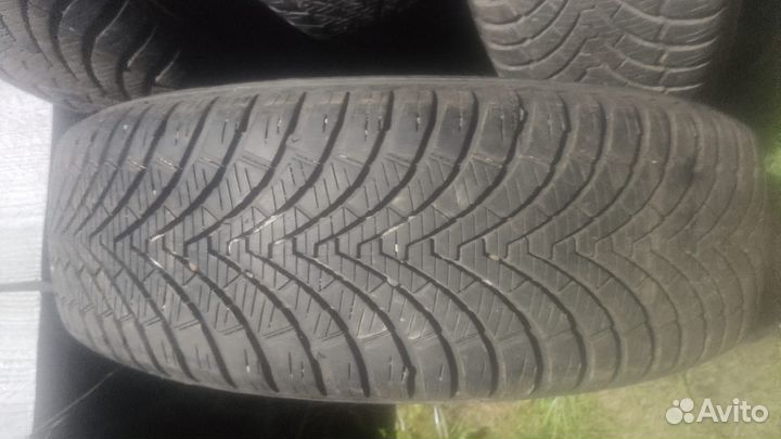 Kumho Solus 4S HA32 175/65 R14