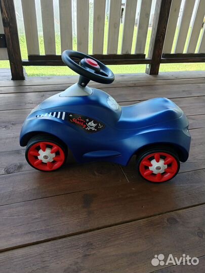 Машинка-каталка puky