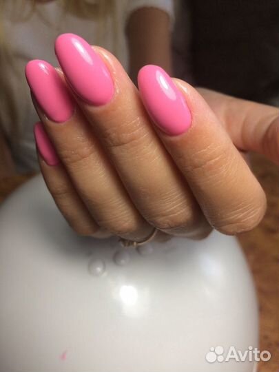 Маникюр и педикюр