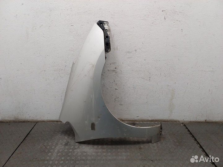 Крыло Toyota Prius, 2004