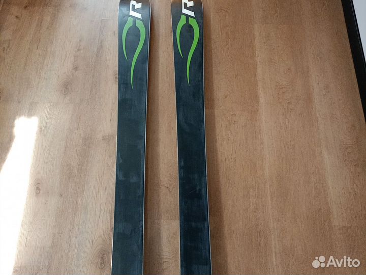 Горные лыжи