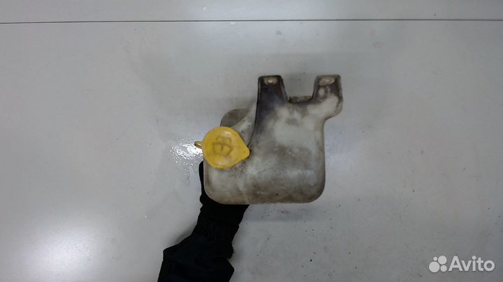 Бачок омывателя Subaru Legacy Outback (B12), 2002