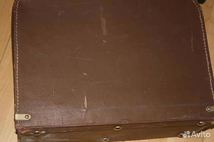 Продам швейную машину 