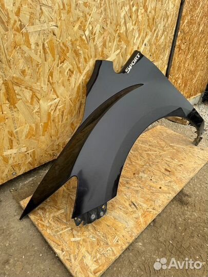 Крыло переднее левое Mazda Cx 7 2011