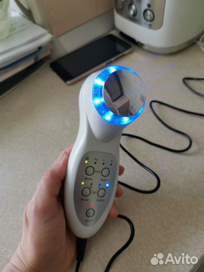 Светодиодный массажер для лица ультразвуковой