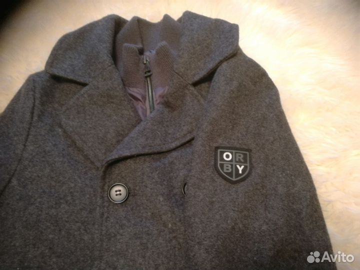 Пальто для мальчика б/у Рост 122