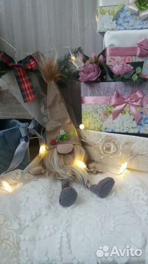 Коробка-бокс подарочная