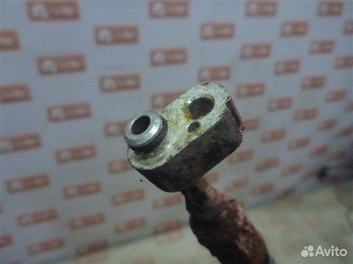 Трубка кондиционера Land Rover Discovery L319 AJ41