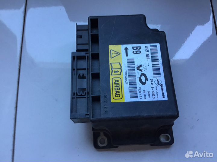 Renault Megane 3 блок управления AIR BAG