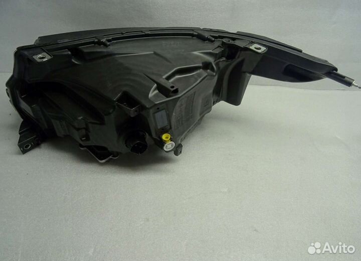 Land Rover Range Rover Velar Фары ксенон лед