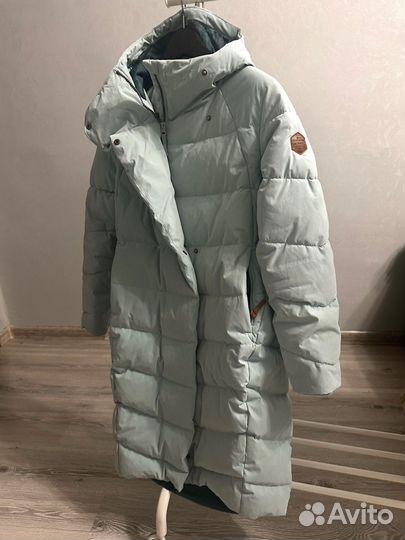 Пуховик женский