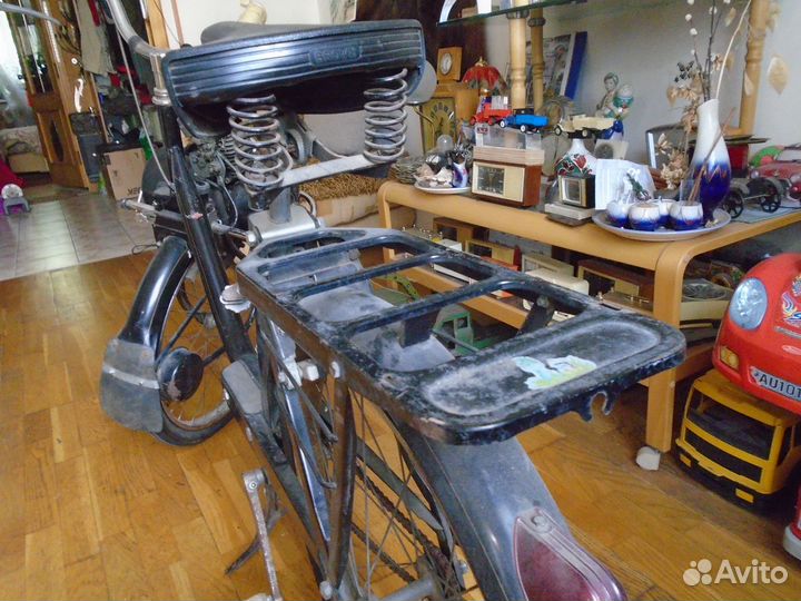 Велосолекс - мотовелосипед. Велопресто