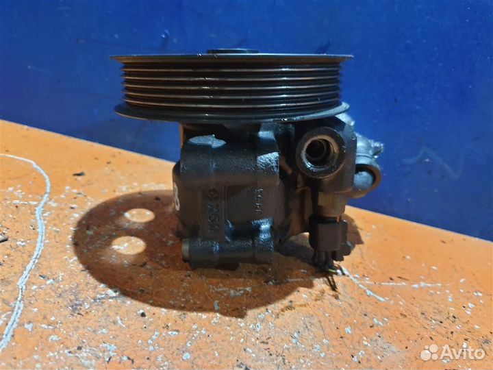 Насос Гур Ford Focus 1 1,8 2,0 Zetec 1373802