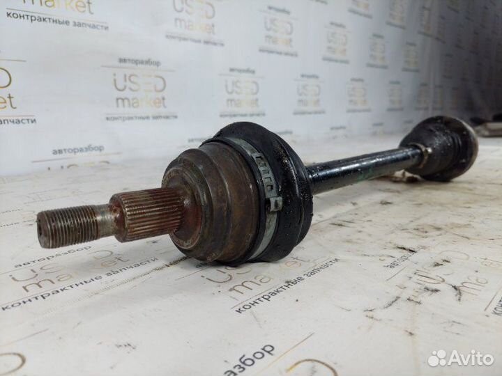 Привод передний левый Volkswagen Golf 4 1.6 AKL