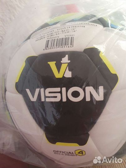 Футбольный мяч новый