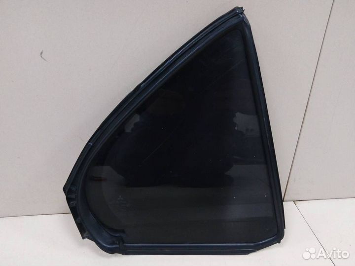 Стекло двери задней правой форточка Mitsubishi Lan